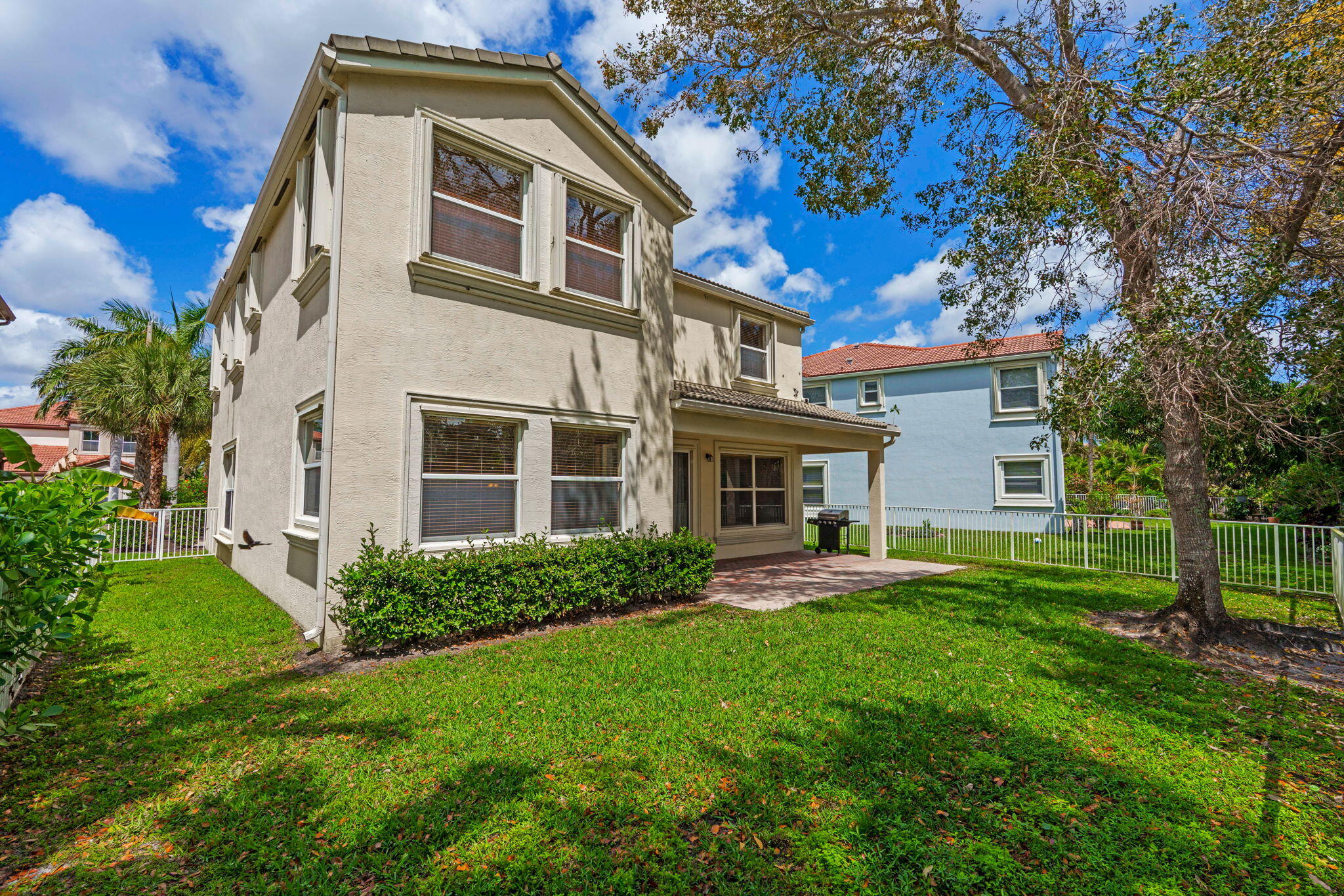 OLYMPIA PL 2 - Residential