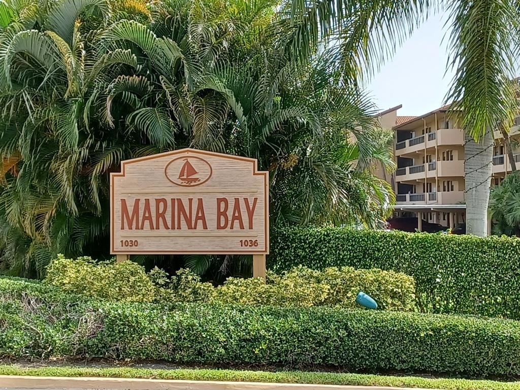 MARINA BAY CONDO - Residential