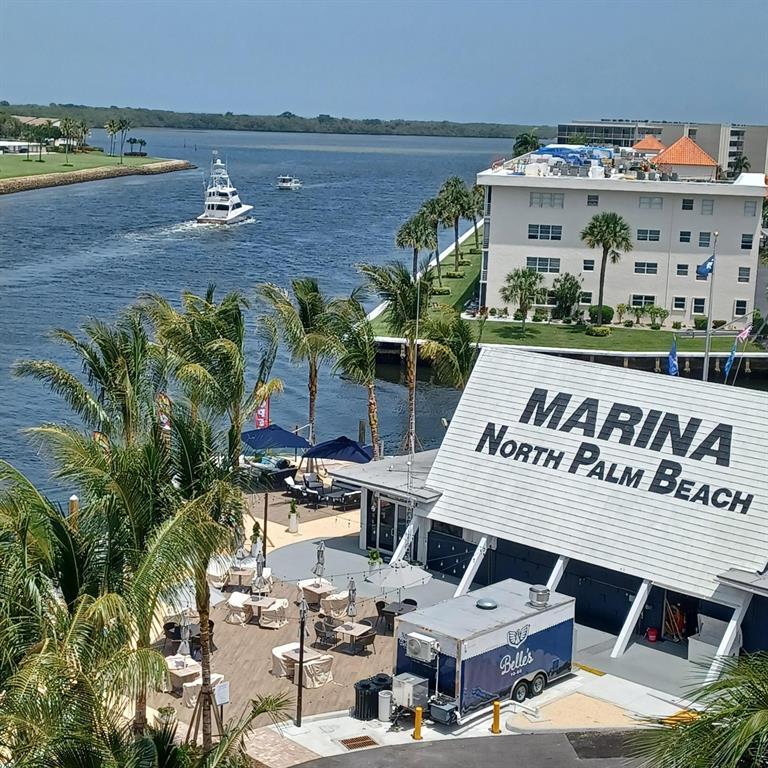 MARINA BAY CONDO - Residential