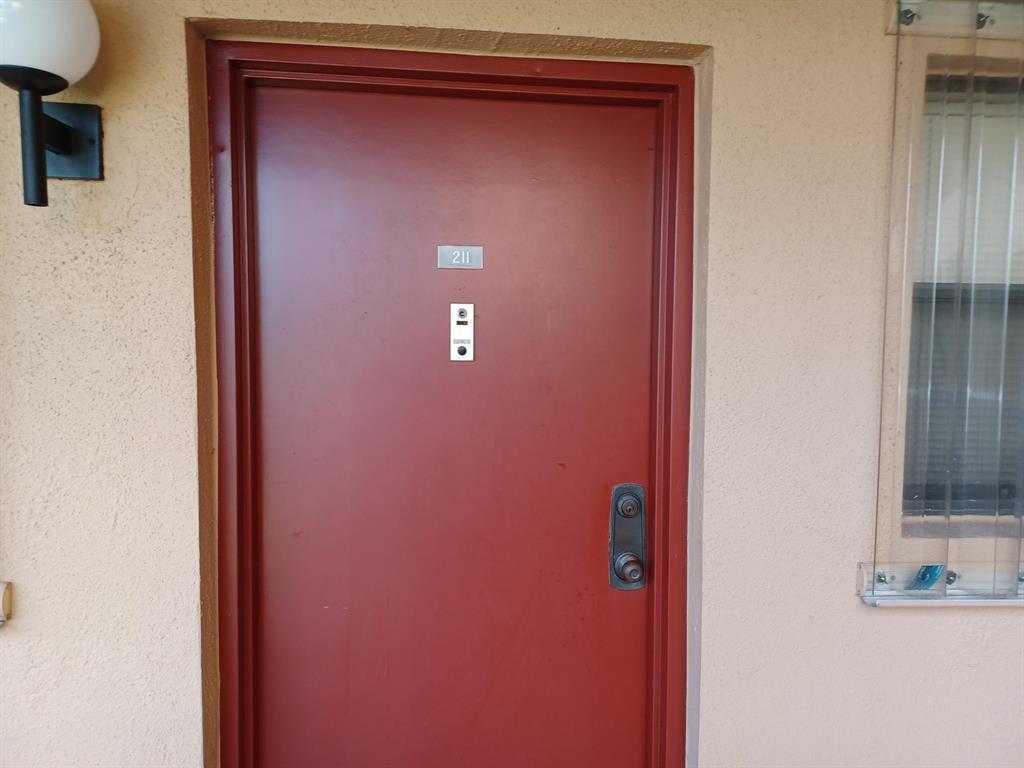 MARINA BAY CONDO - Residential