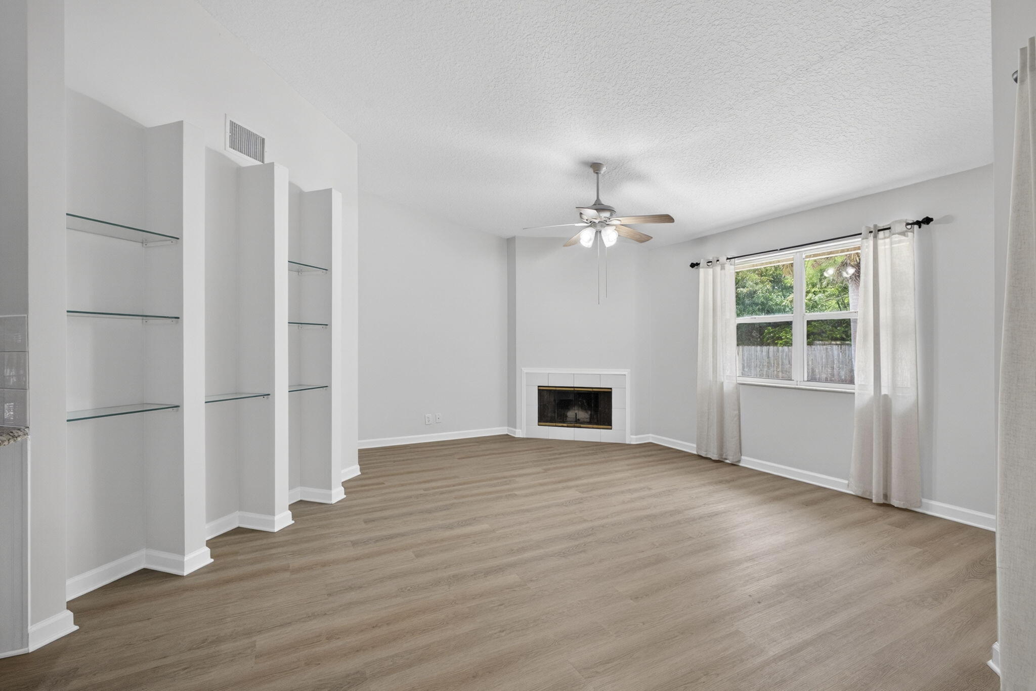 CRESTWOOD UNIT 1 PL 1 - Residential