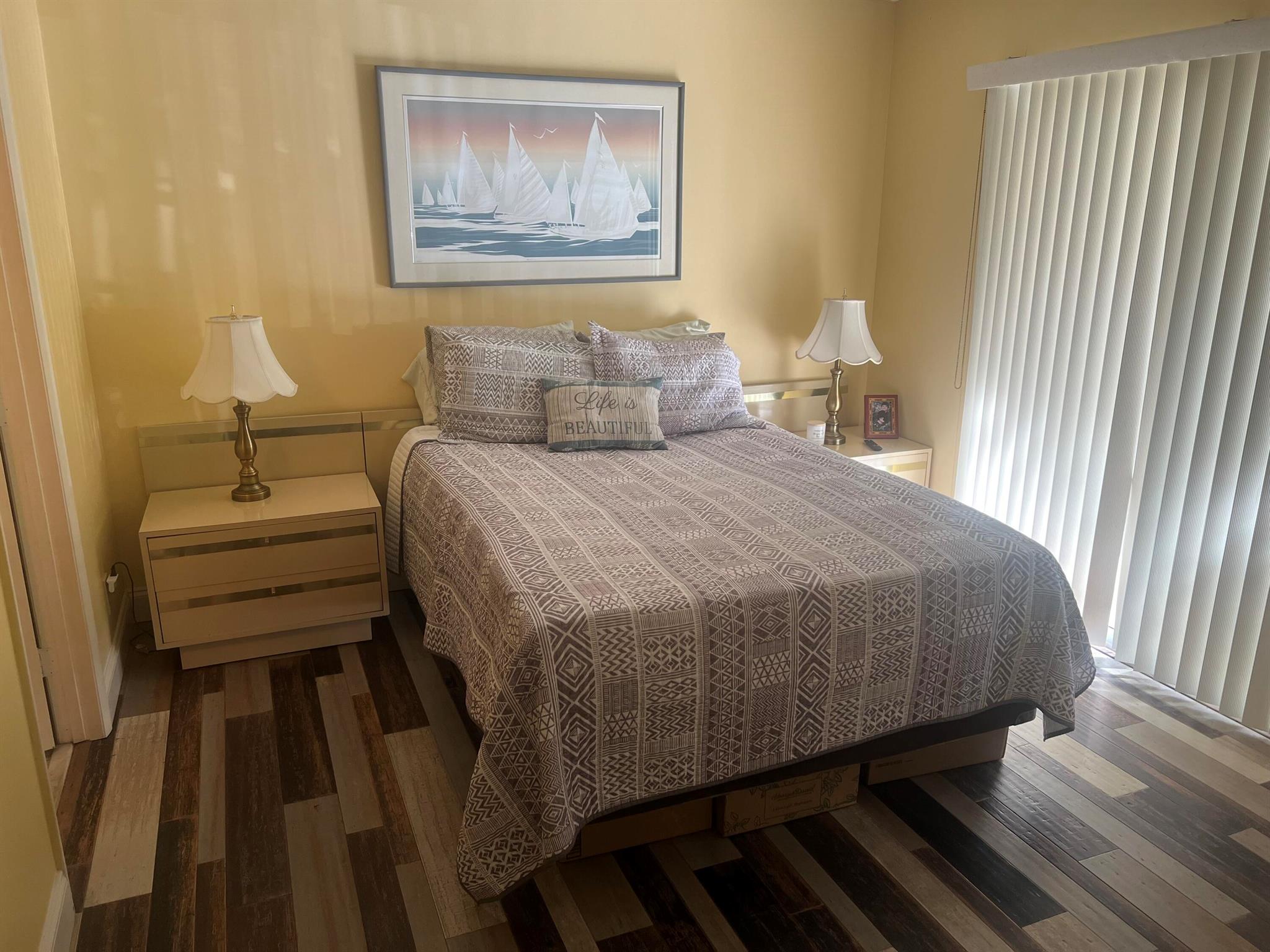 CYPRESS BEND CONDOMINIUM - Residential