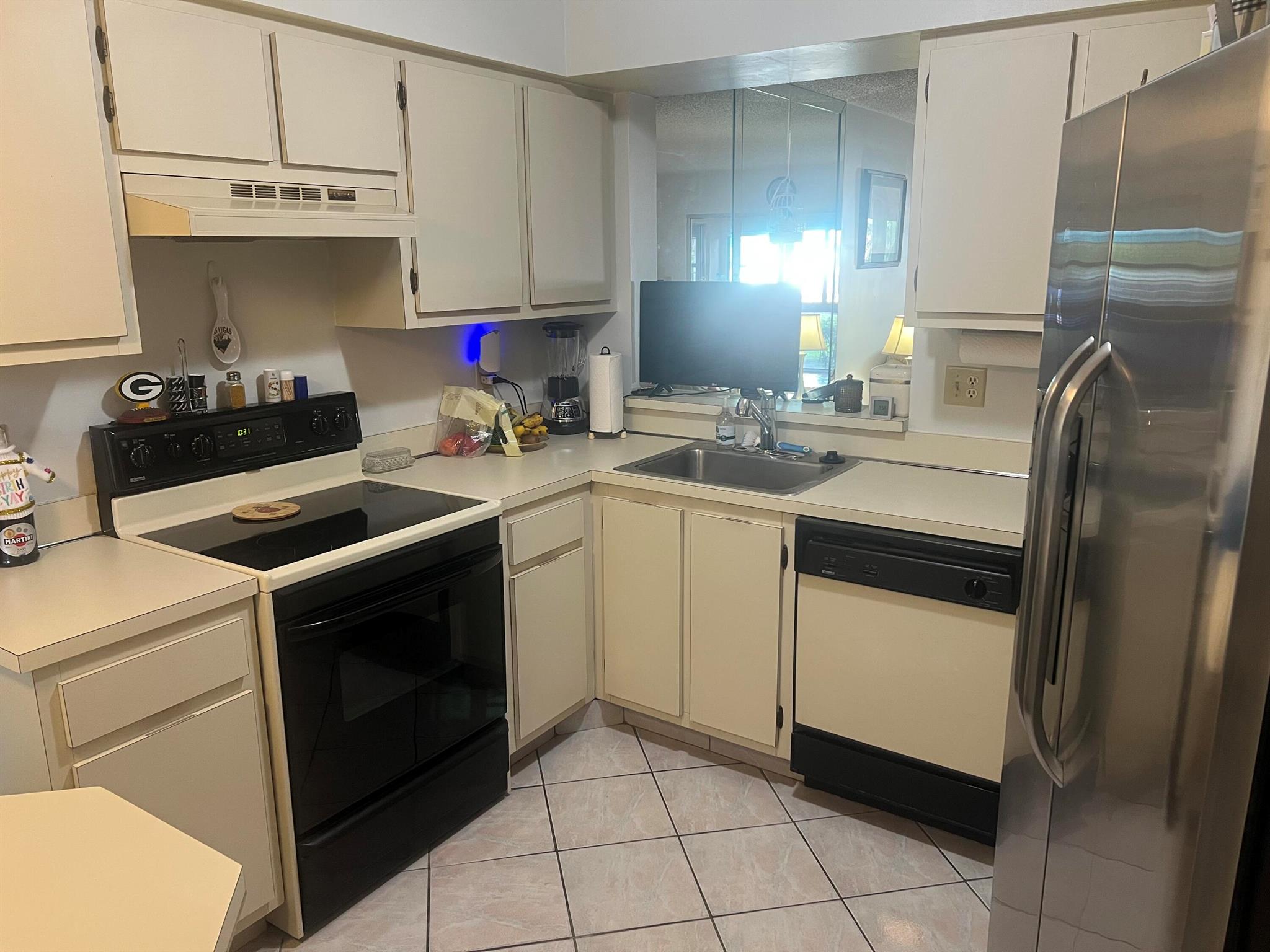 CYPRESS BEND CONDOMINIUM - Residential