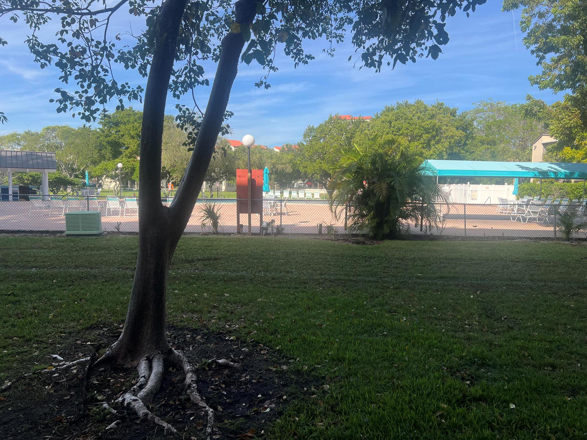 CYPRESS BEND CONDOMINIUM - Residential