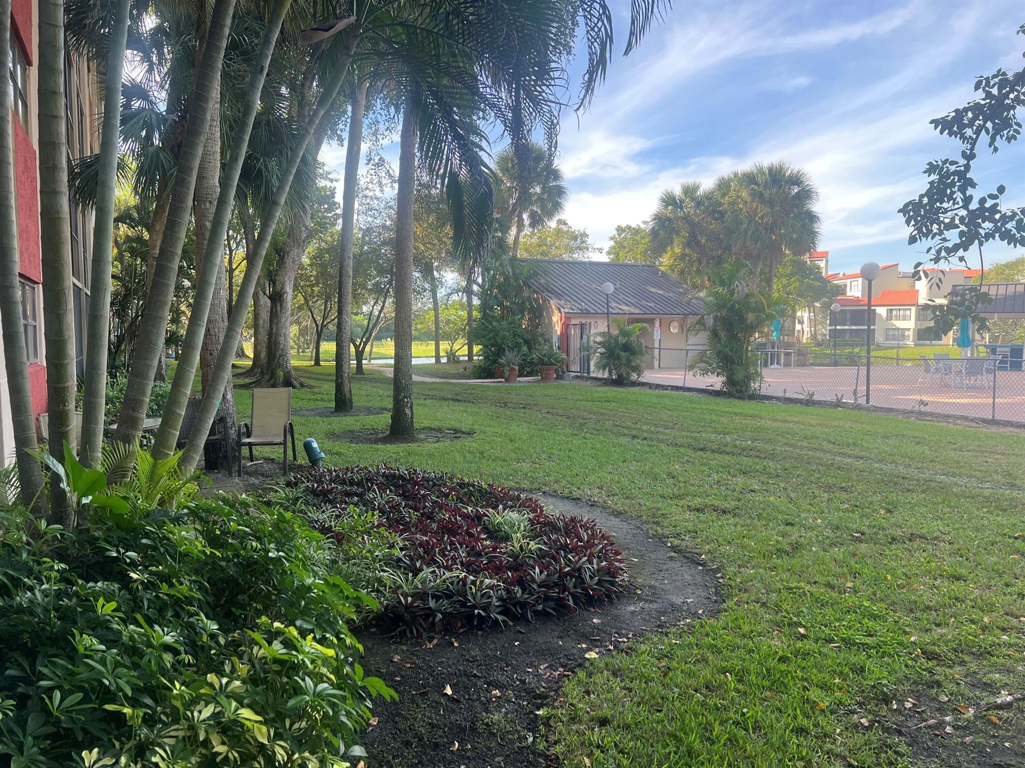 CYPRESS BEND CONDOMINIUM - Residential