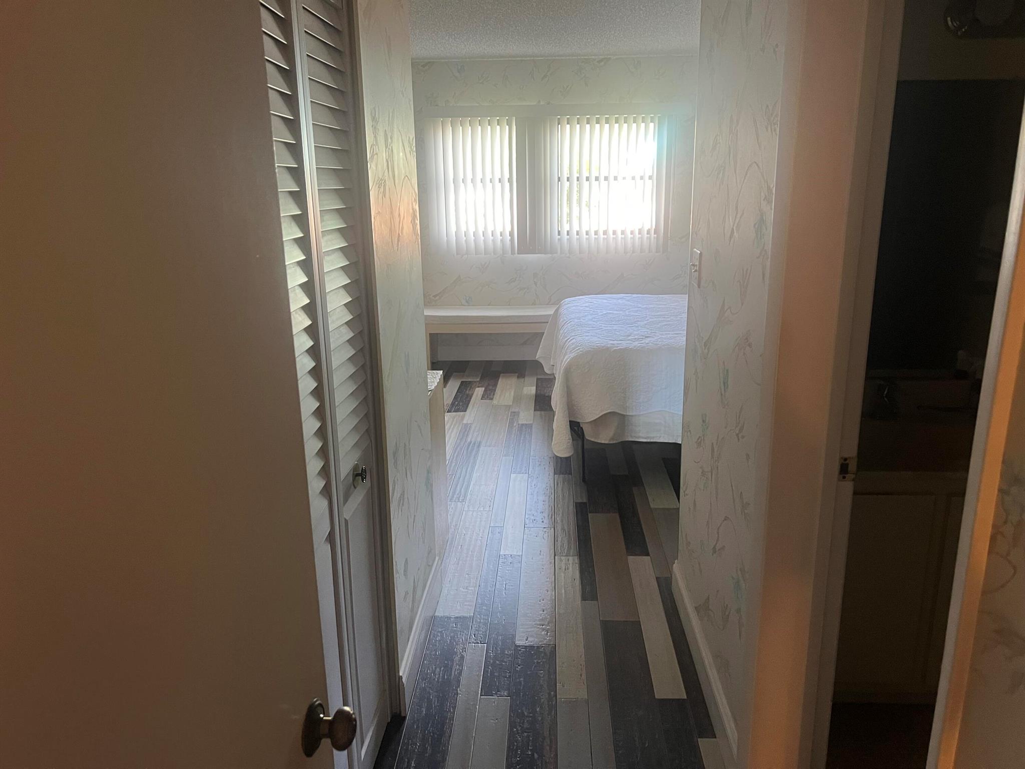 CYPRESS BEND CONDOMINIUM - Residential