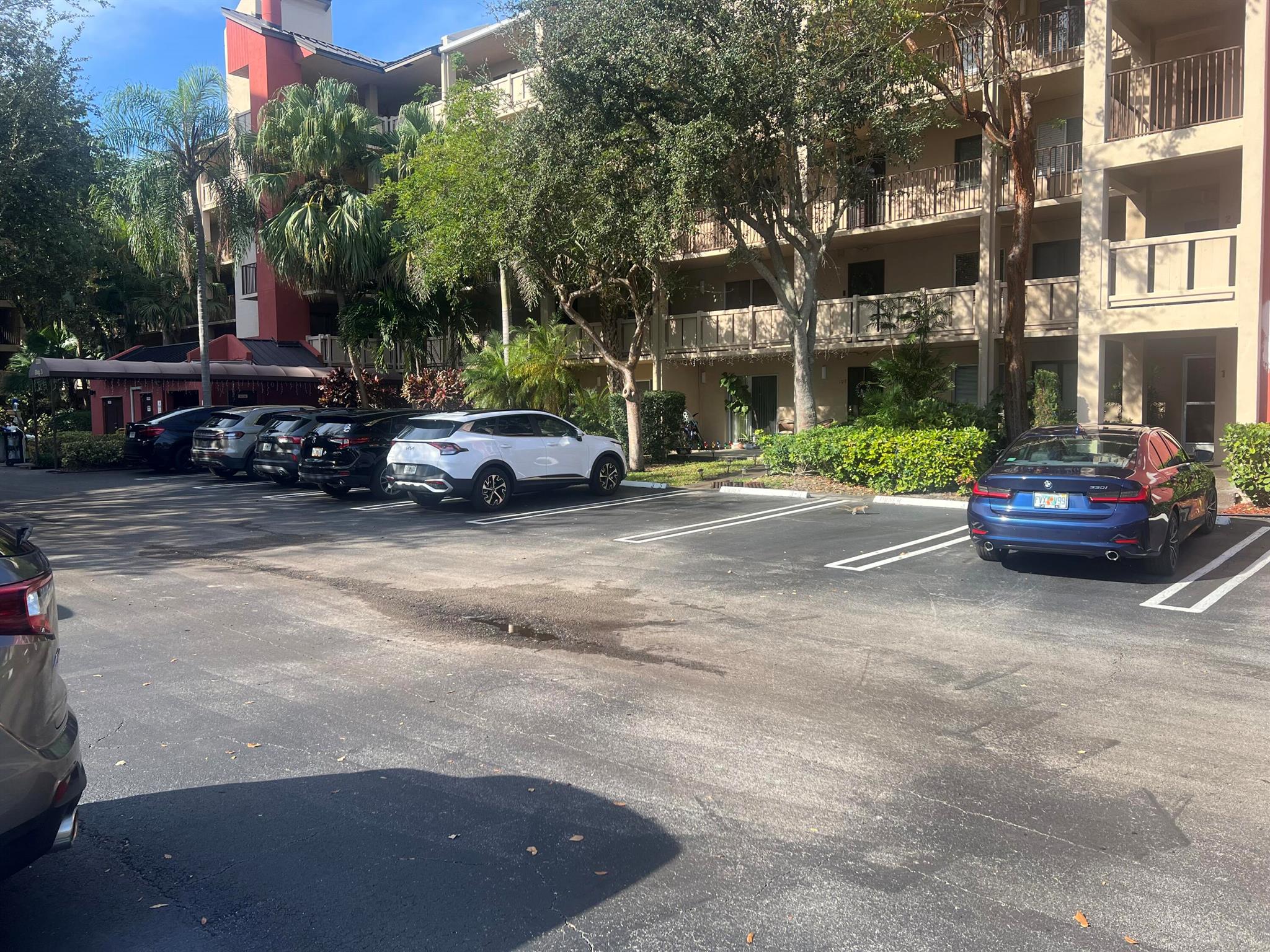 CYPRESS BEND CONDOMINIUM - Residential