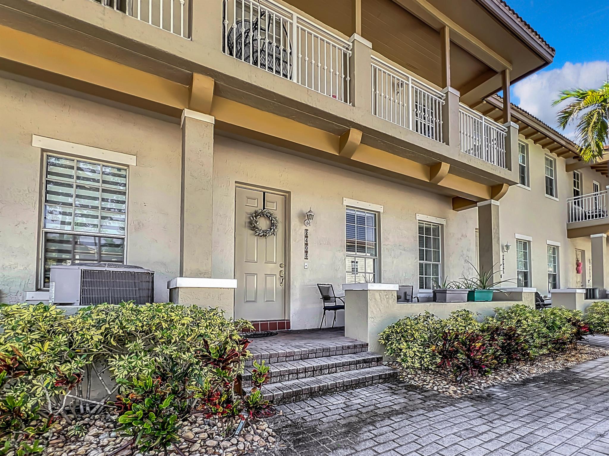 View Boynton Beach, FL 33426 townhome