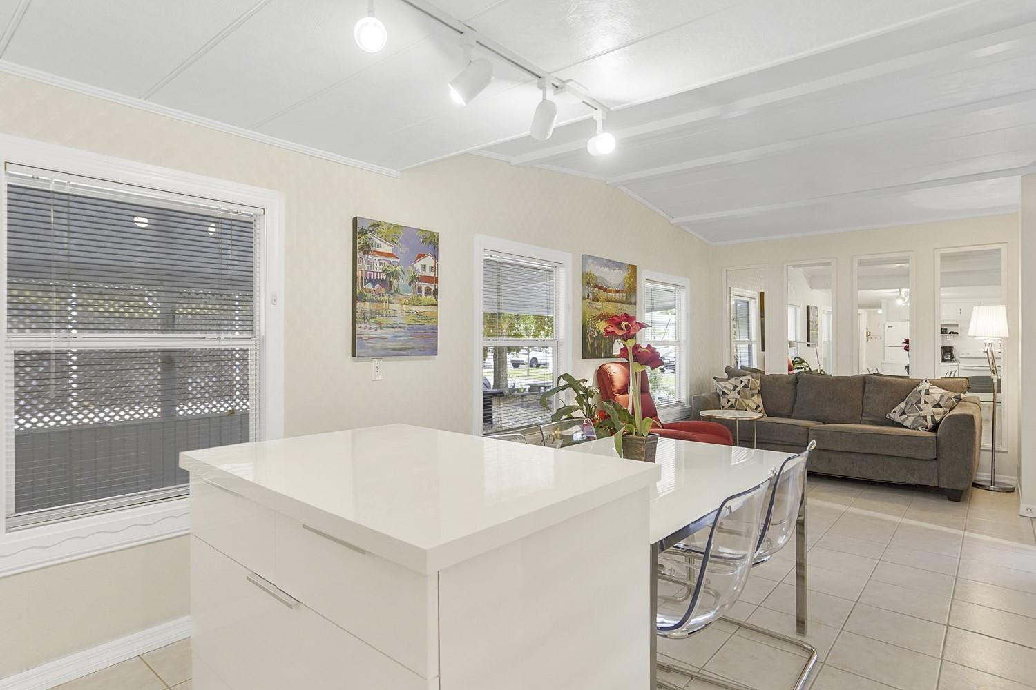 5670 SW Cypress Drive