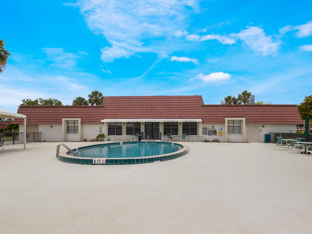 GREENWAY VILLAGE SOUTH CONDO 1 - Residential