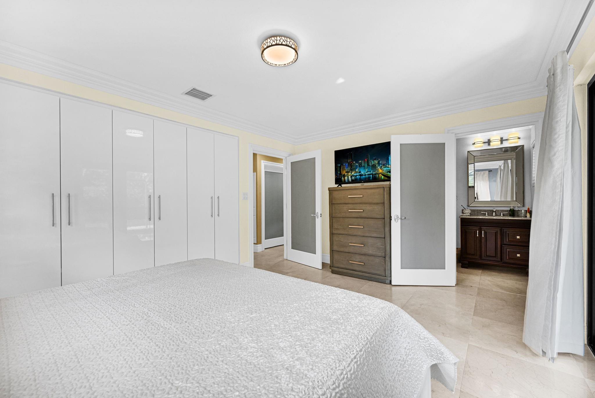 PLANTATION GARDENS 1ST SE - Residential Lease