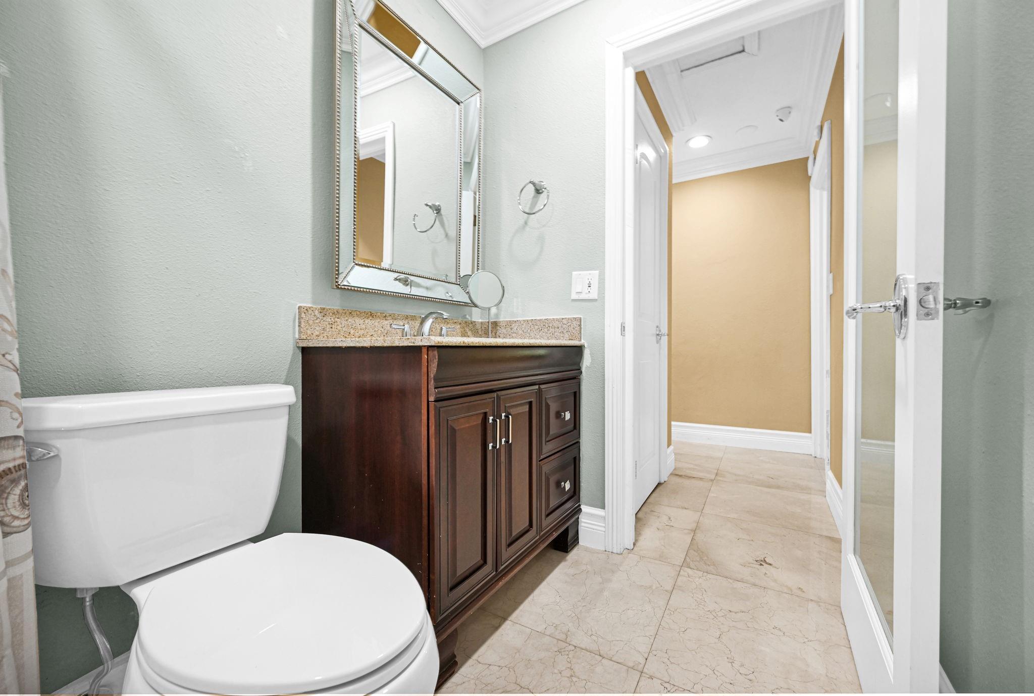 PLANTATION GARDENS 1ST SE - Residential Lease