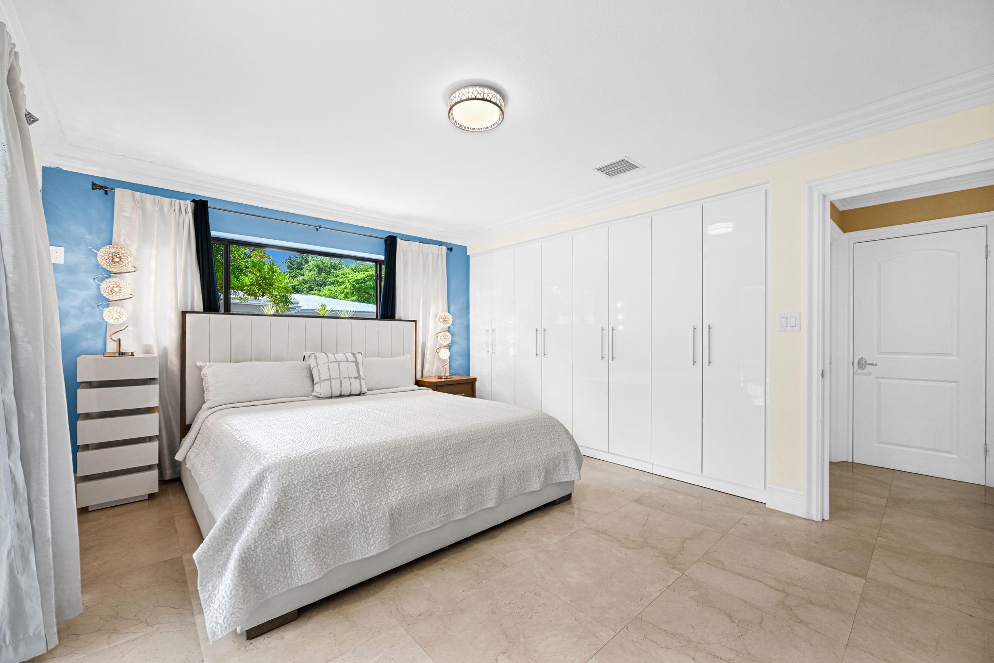 PLANTATION GARDENS 1ST SE - Residential Lease