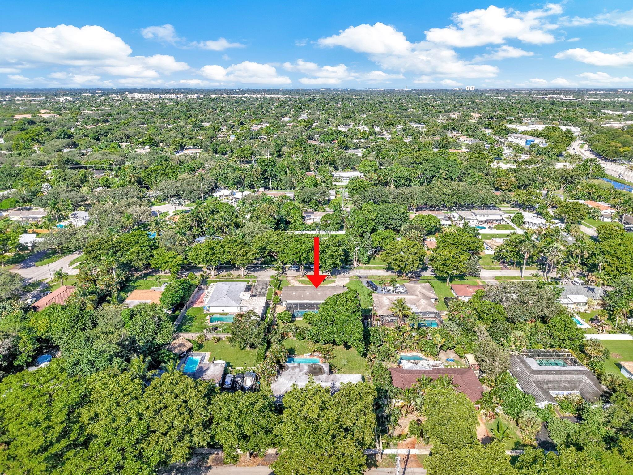 PLANTATION GARDENS 1ST SE - Residential Lease