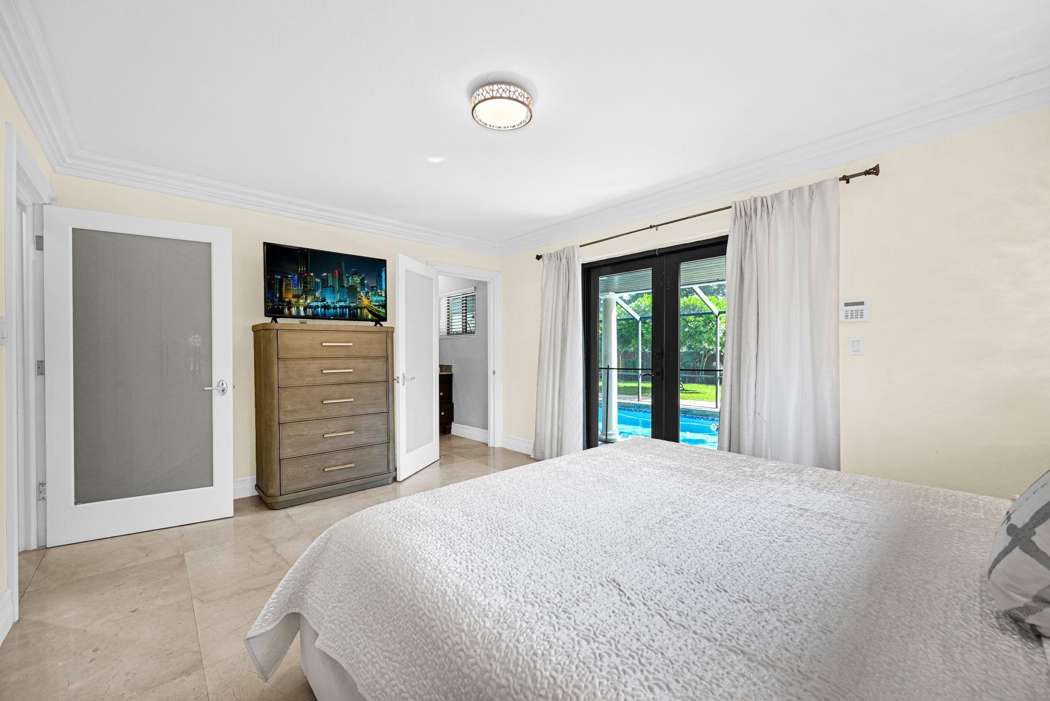 PLANTATION GARDENS 1ST SE - Residential Lease