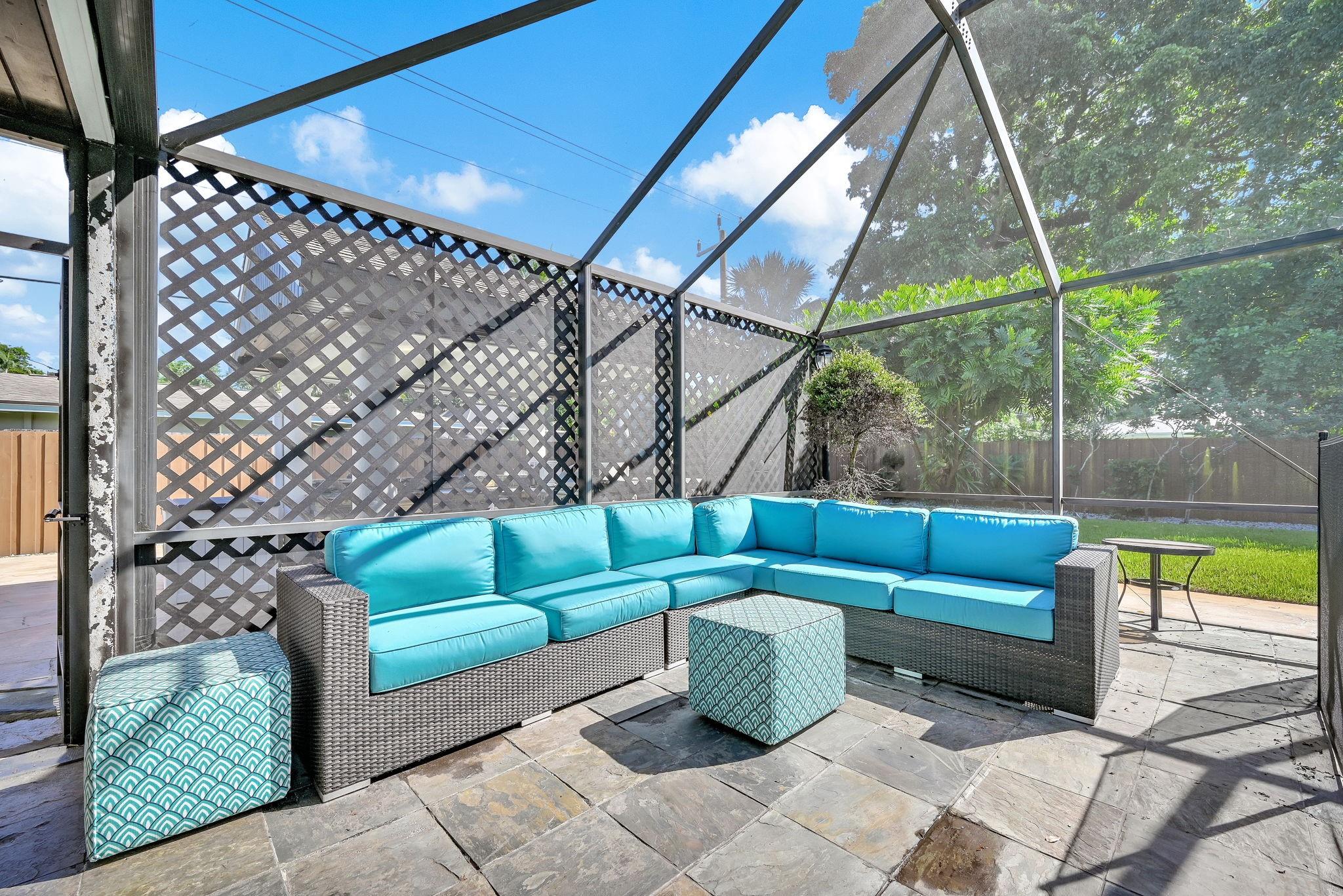 PLANTATION GARDENS 1ST SE - Residential Lease