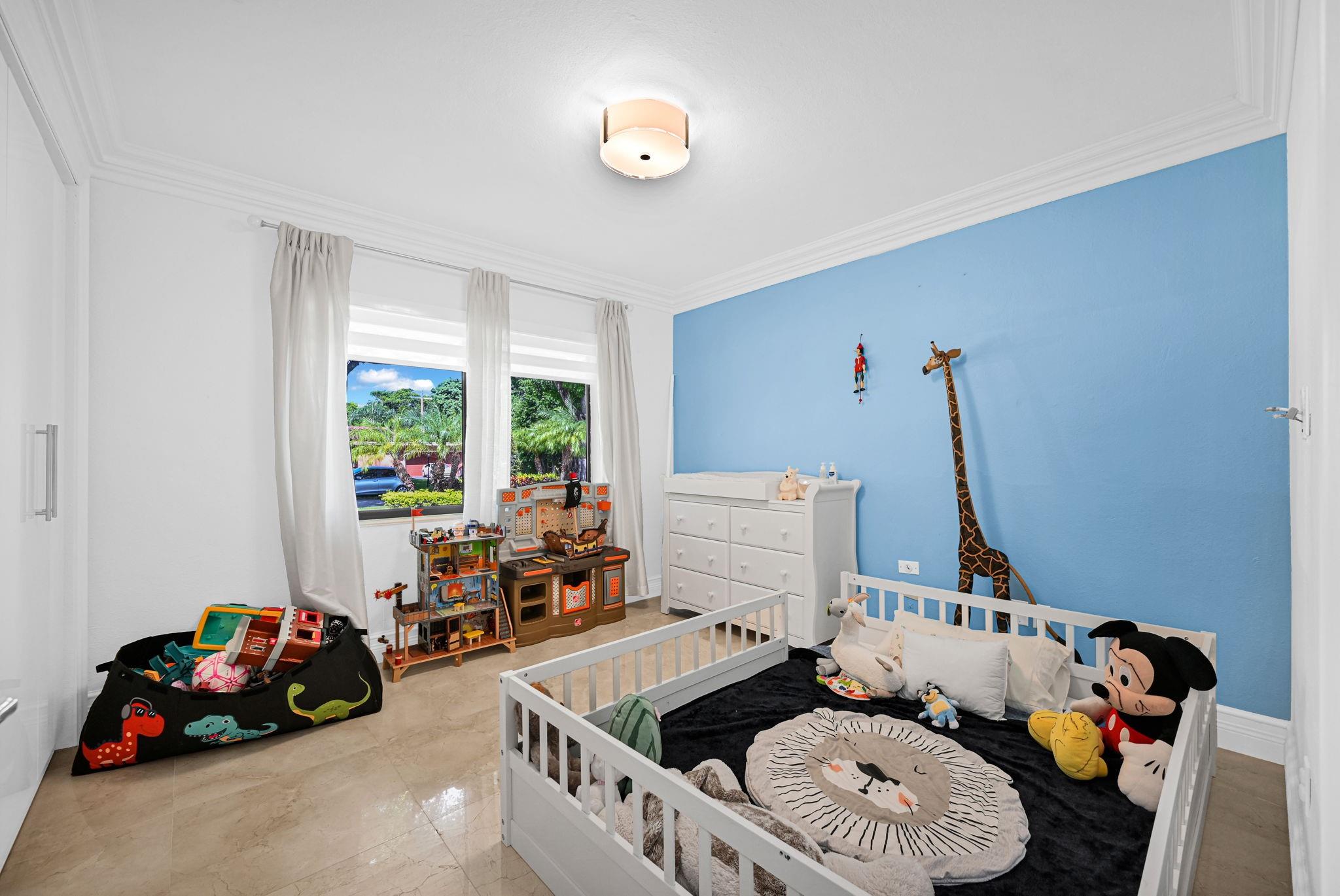 PLANTATION GARDENS 1ST SE - Residential Lease