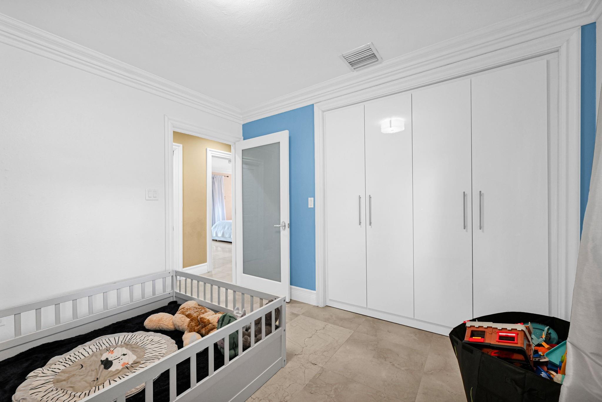PLANTATION GARDENS 1ST SE - Residential Lease