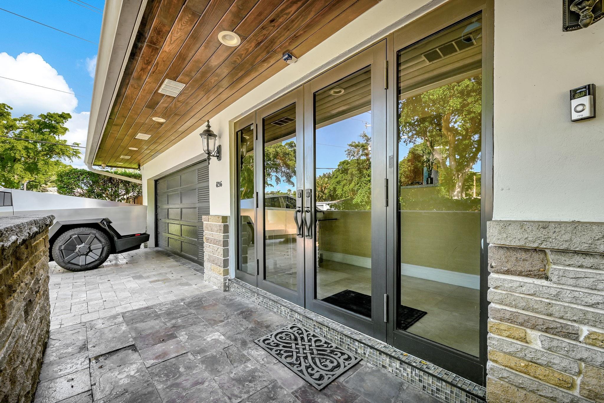 PLANTATION GARDENS 1ST SE - Residential Lease