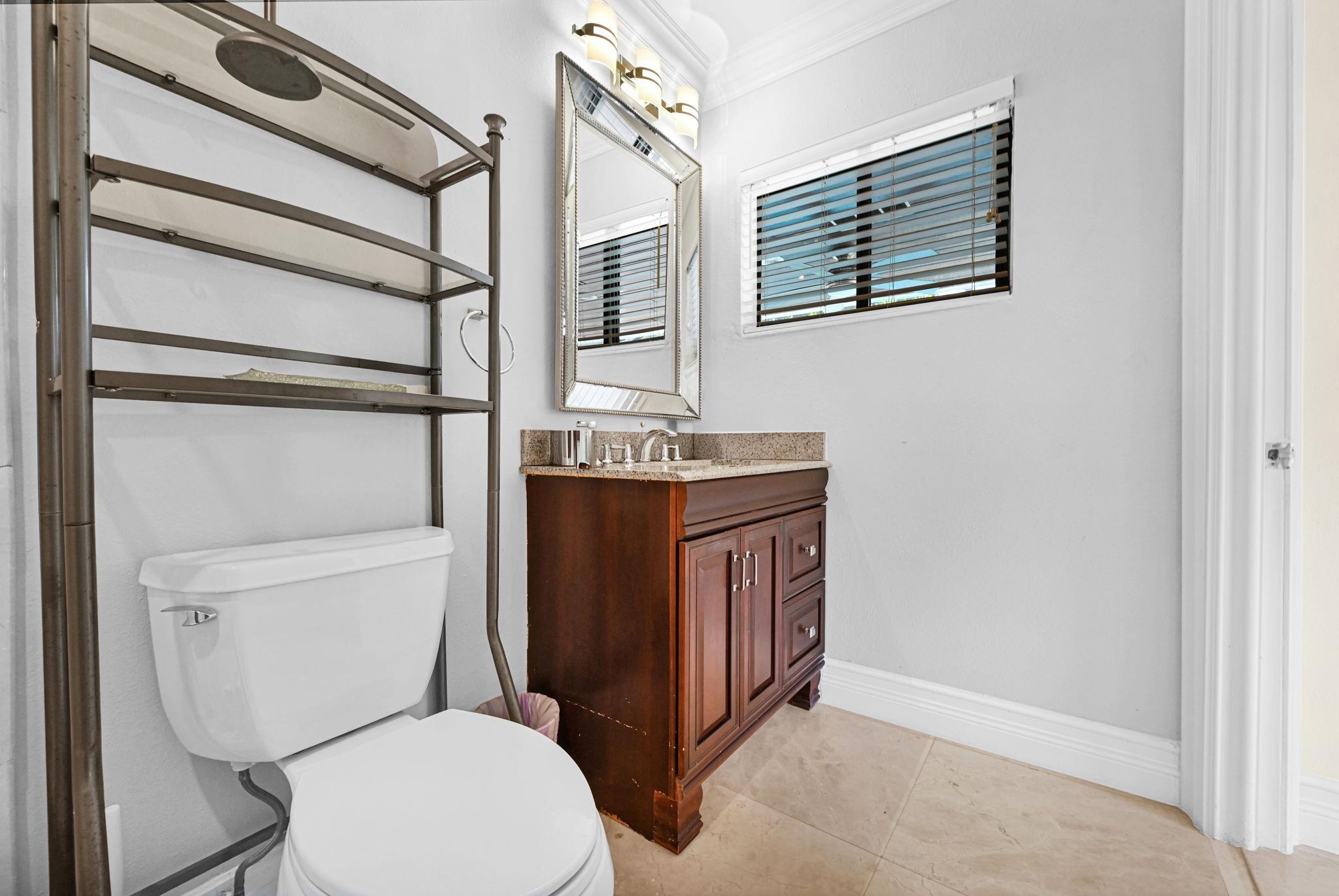 PLANTATION GARDENS 1ST SE - Residential Lease