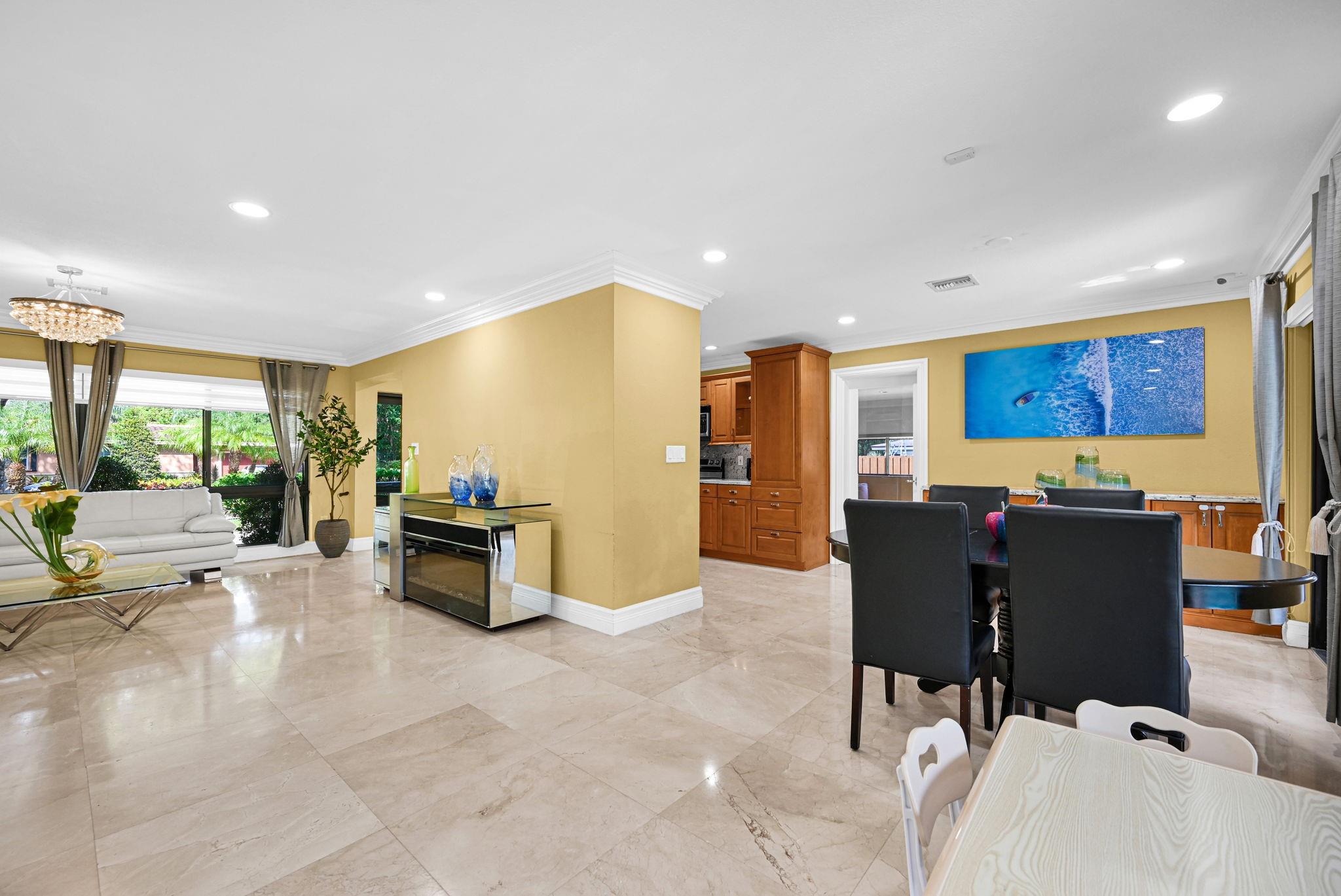 PLANTATION GARDENS 1ST SE - Residential Lease