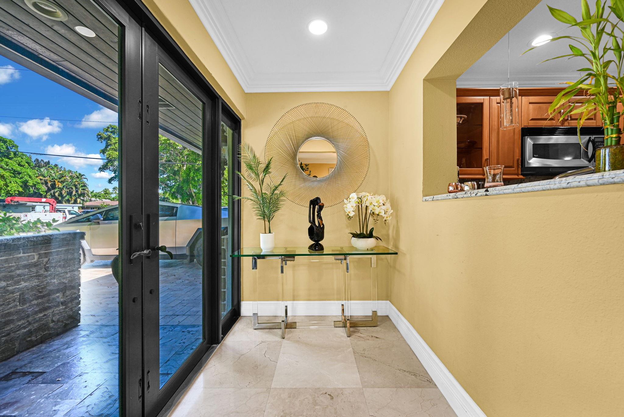 PLANTATION GARDENS 1ST SE - Residential Lease
