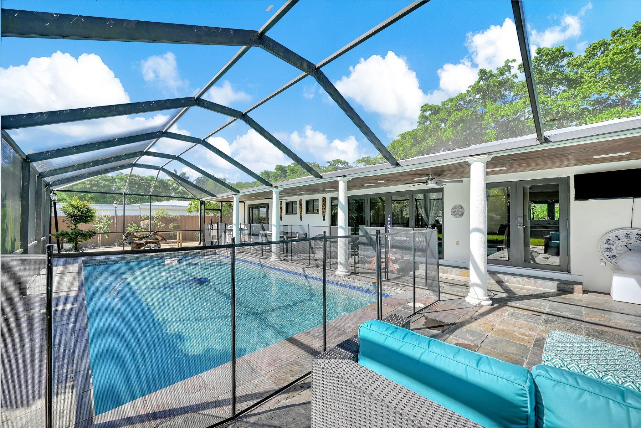 PLANTATION GARDENS 1ST SE - Residential Lease