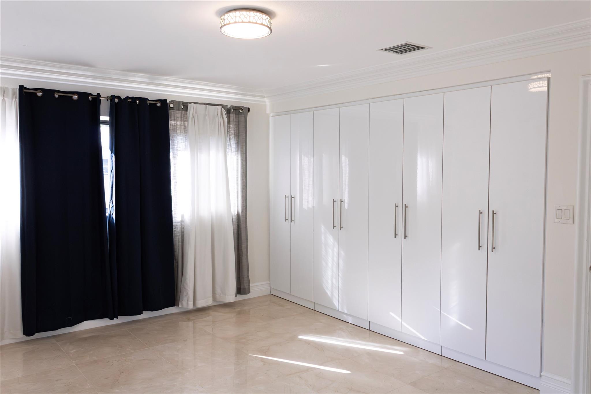 PLANTATION GARDENS 1ST SE - Residential Lease