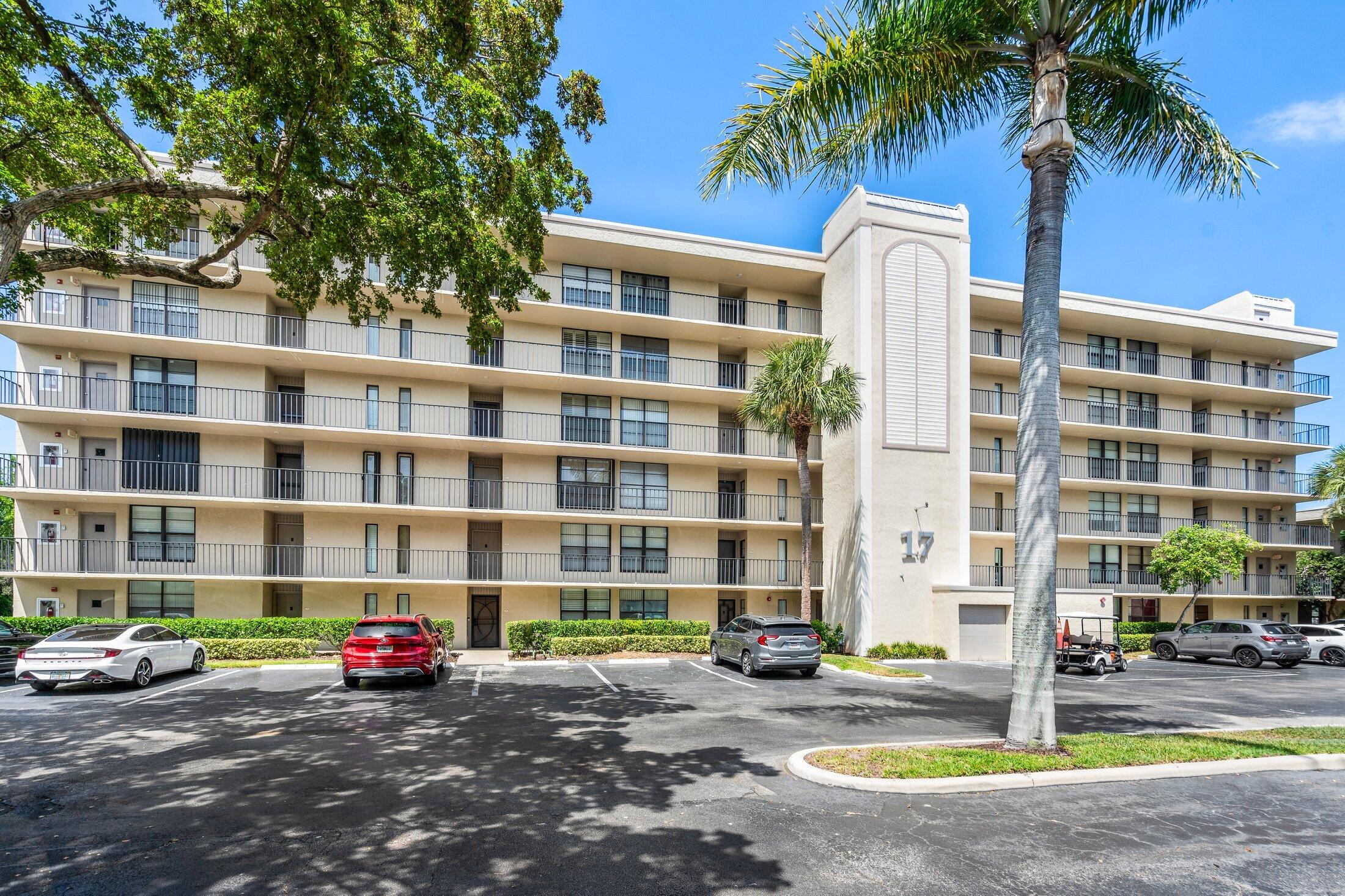 17 Royal Palm Way 504
