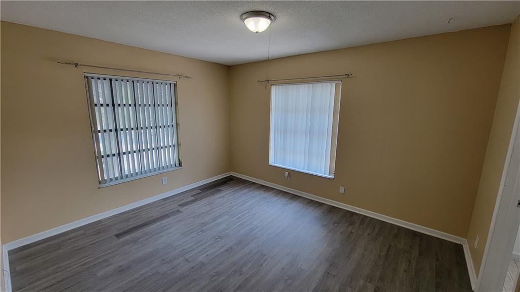 IMPERIAL POINT COLONNADES - Residential