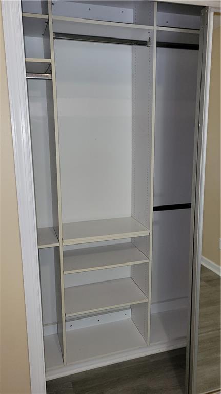 IMPERIAL POINT COLONNADES - Residential