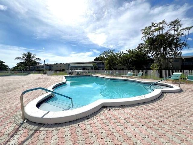 Oriole Gardens - Residential