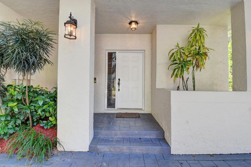 Immaculate 3 Bedroom, 2.5 Bath  corner townhome with 2/car garage, &  large private  patio on interior lot. Bright, open floor plan boasting vaulted ceilings, tiled living area, living room family room, & dining area. Upstairs spacious master suite with vaulted ceilings,& large walk-in closet. Two additional bedrooms & full bath. Cedar Cay offers its residents a private pool, exclusively for residents. Membership to The 5 Star Broken Sound Club is mandatory. Members indulge in some of the finest amenities in South Florida. Two golf courses, 23 har-tru tennis courts, resort style pool & spa, state of the art fitness center, restaurants, clubs, kids activities, and so much more! Located in top rated school district. Only minutes to Town Center Mall, I-95,Downtown Boca Raton and the beach