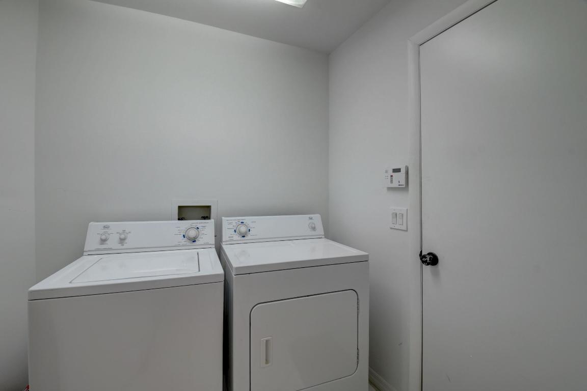 CEDAR CAY - Residential