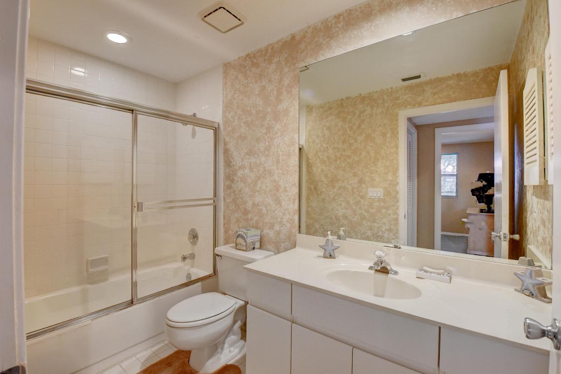 CEDAR CAY - Residential