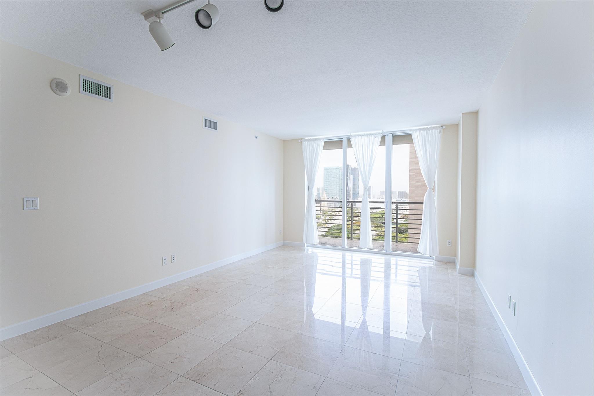 335 S Biscayne Blvd 2400