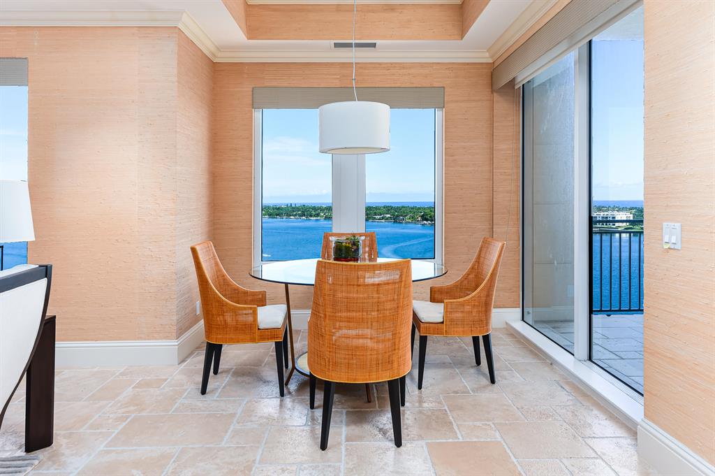 One Watermark Place - Residential