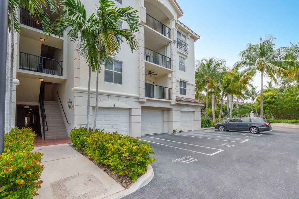 Photo of 1312 Tuscany Way #1312, Boynton Beach, FL 33435 (MLS # R10978296)