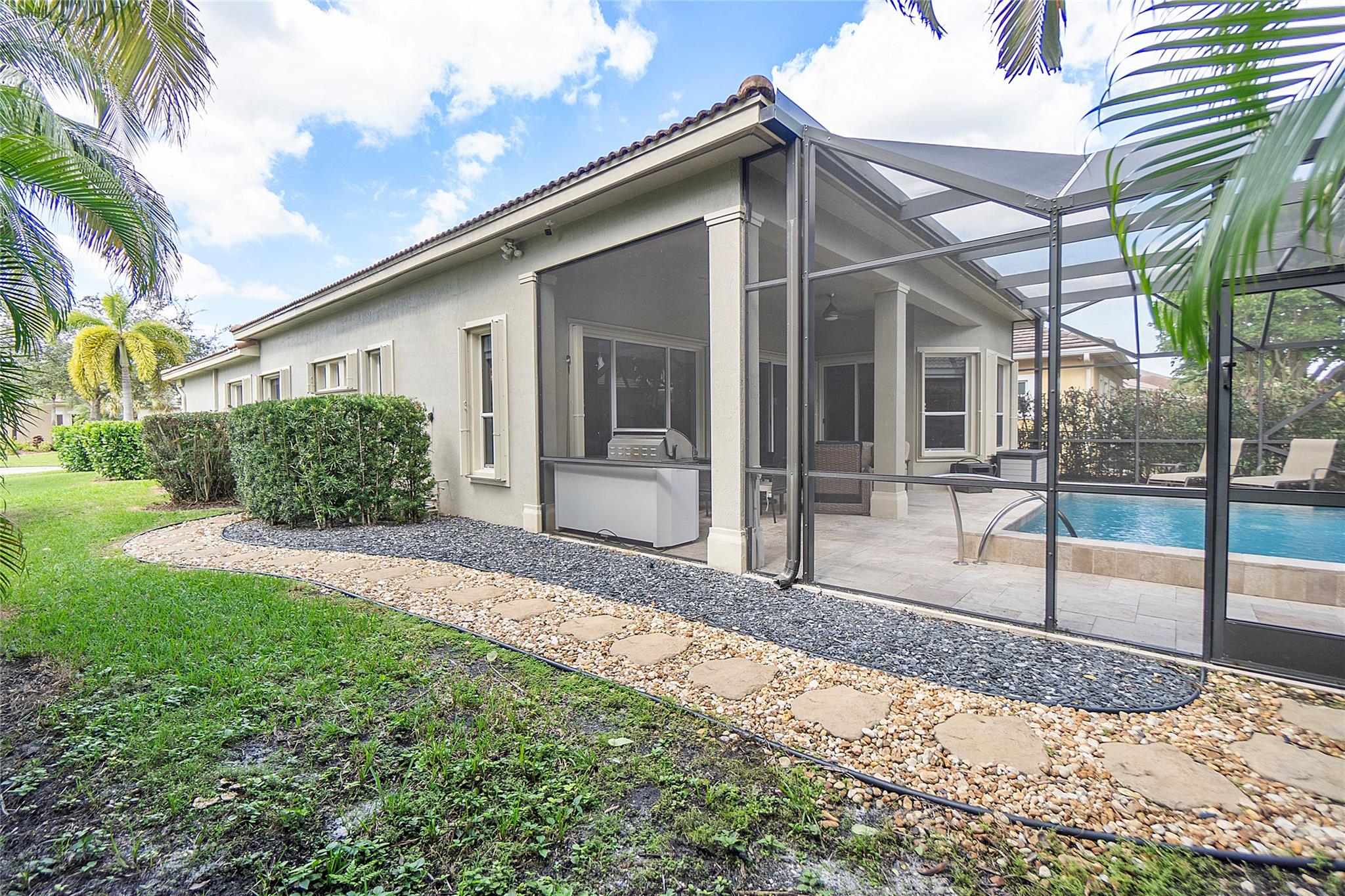 Heron Bay Central 171-23 - Residential