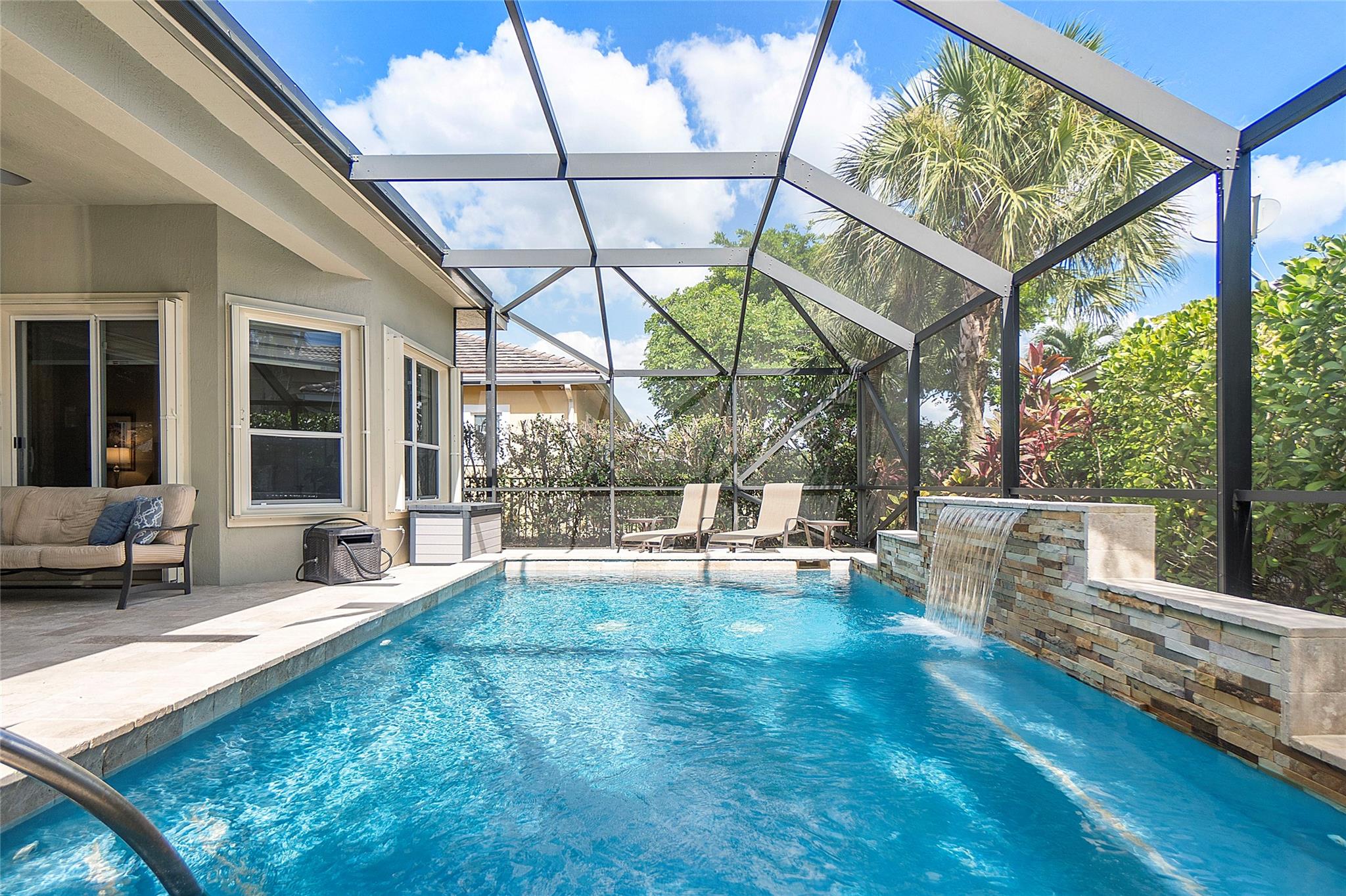 Heron Bay Central 171-23 - Residential