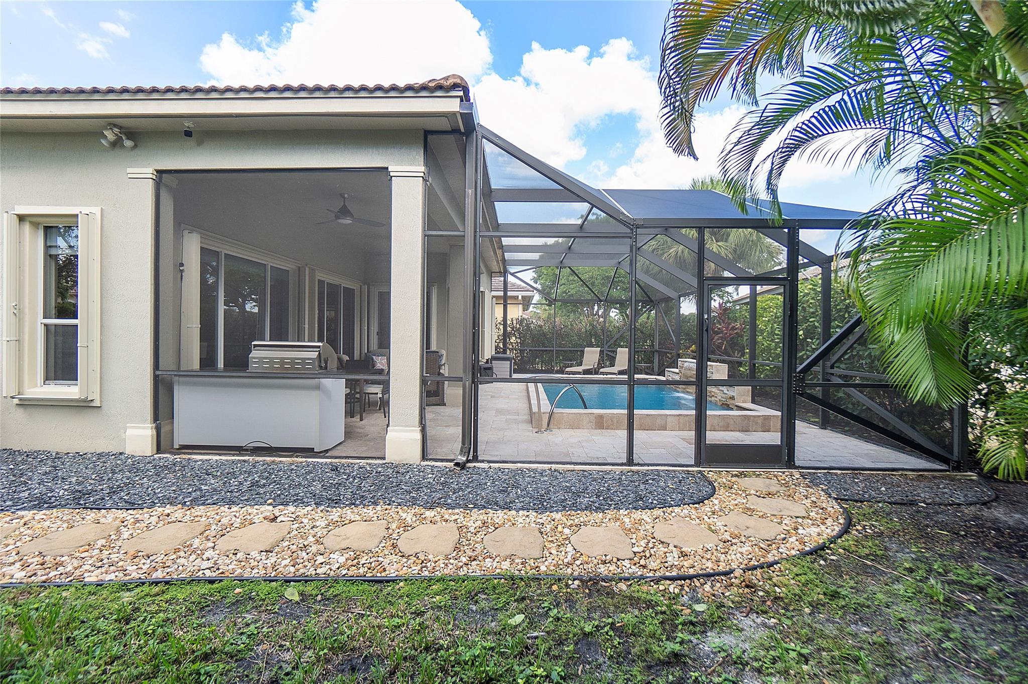 Heron Bay Central 171-23 - Residential