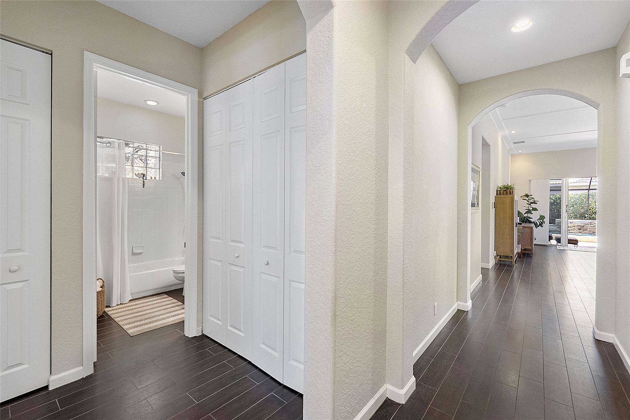 Heron Bay Central 171-23 - Residential