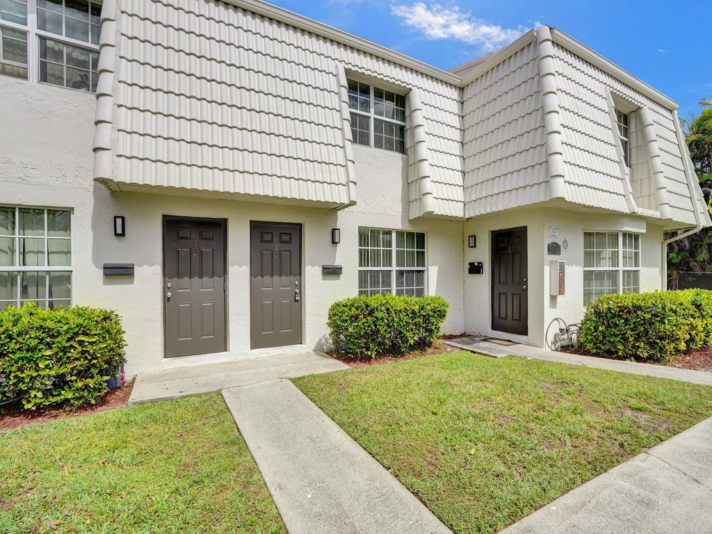 Photo of 8503 NW 35th Court #2, Coral Springs, FL 33065 (MLS # F10505705)