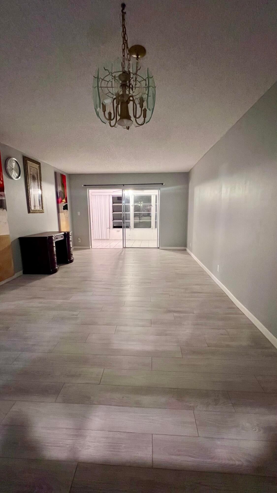 1040 COUNTRY CLUB Drive 306