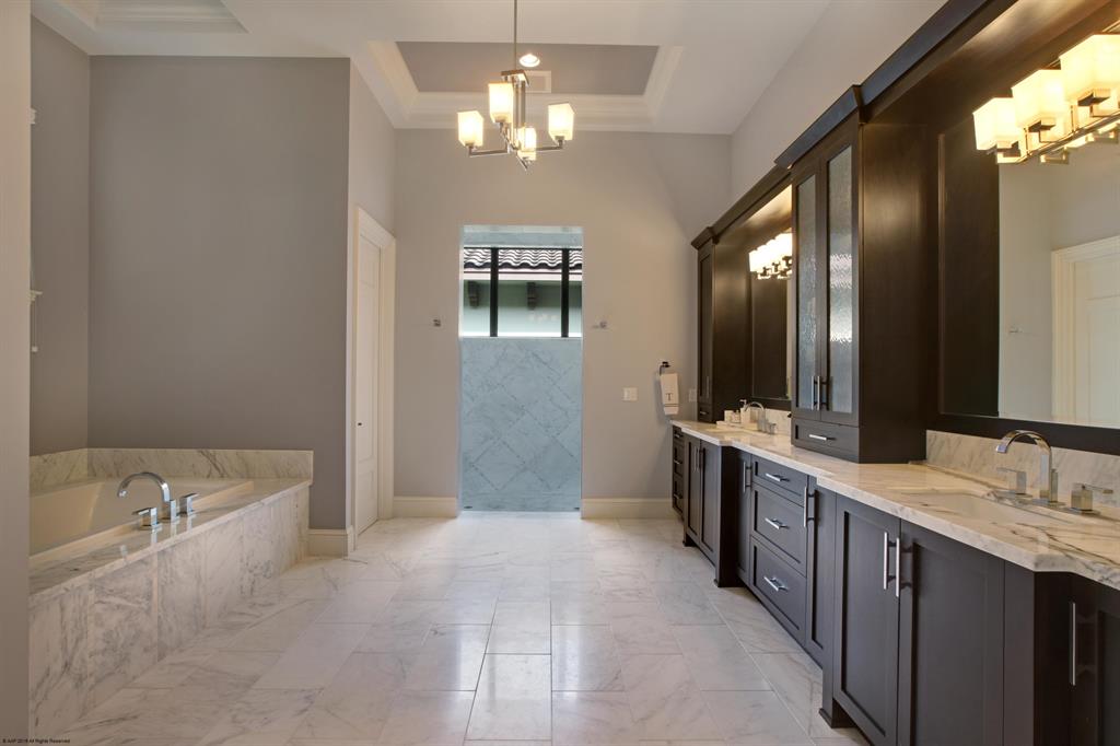 PARKLAND GOLF & COUNTRY C - Residential