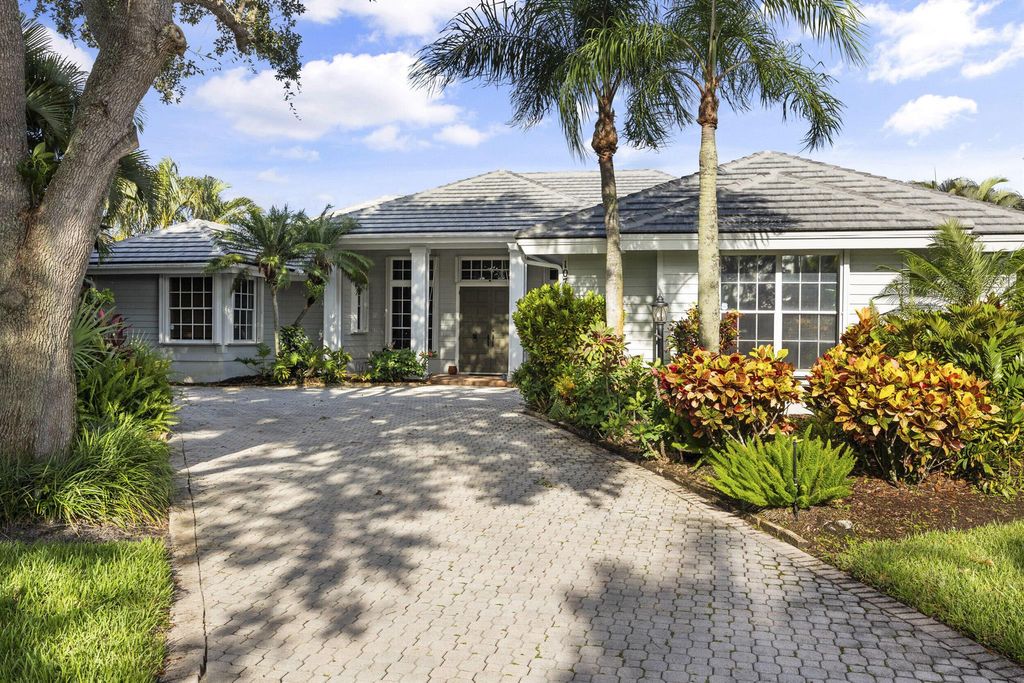 Photo of 10732 SE River Ridge Court, Tequesta, FL 33469 (MLS # R10998087)