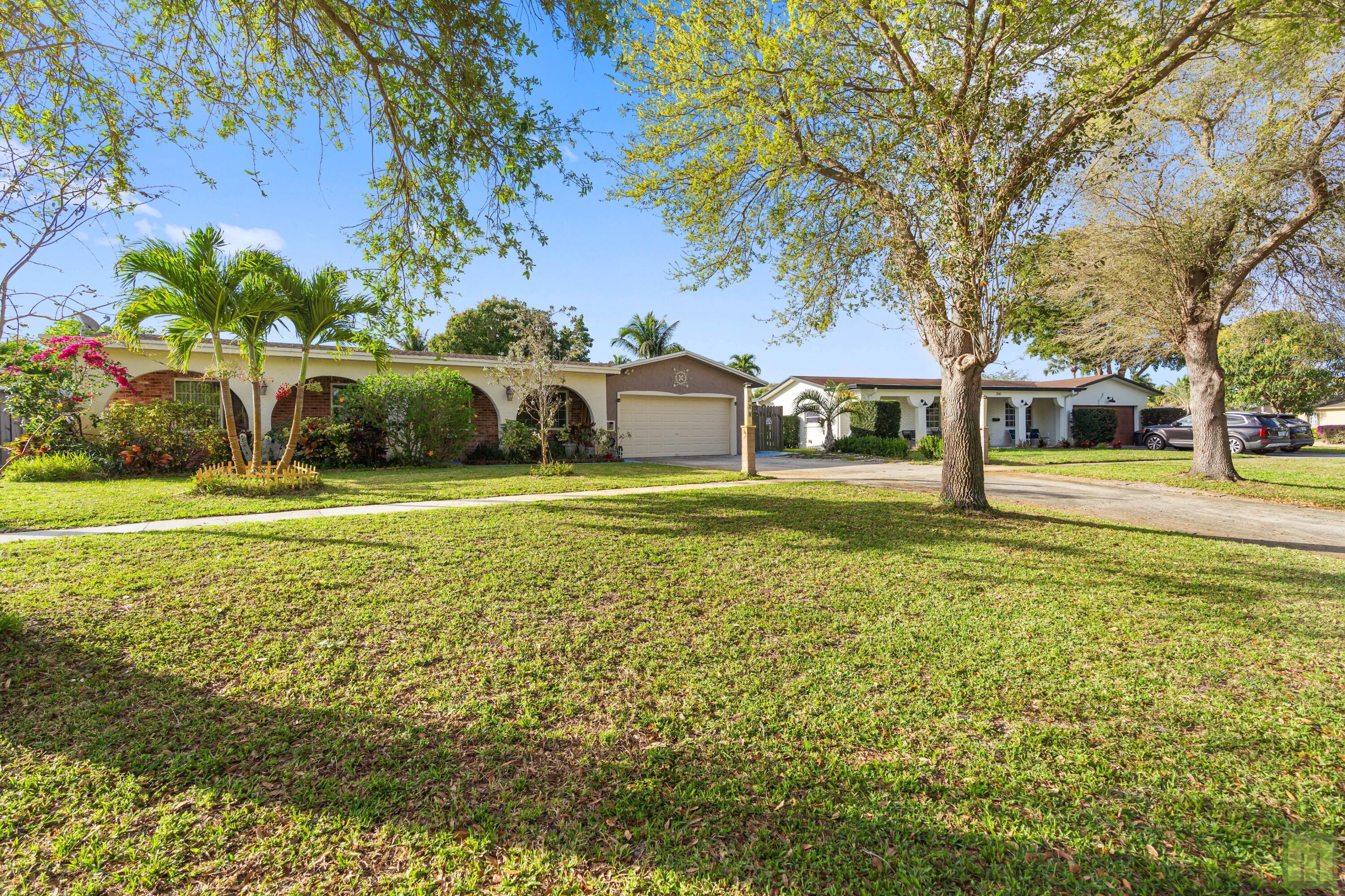 COCONUT CREEK 9TH SEC - Residential