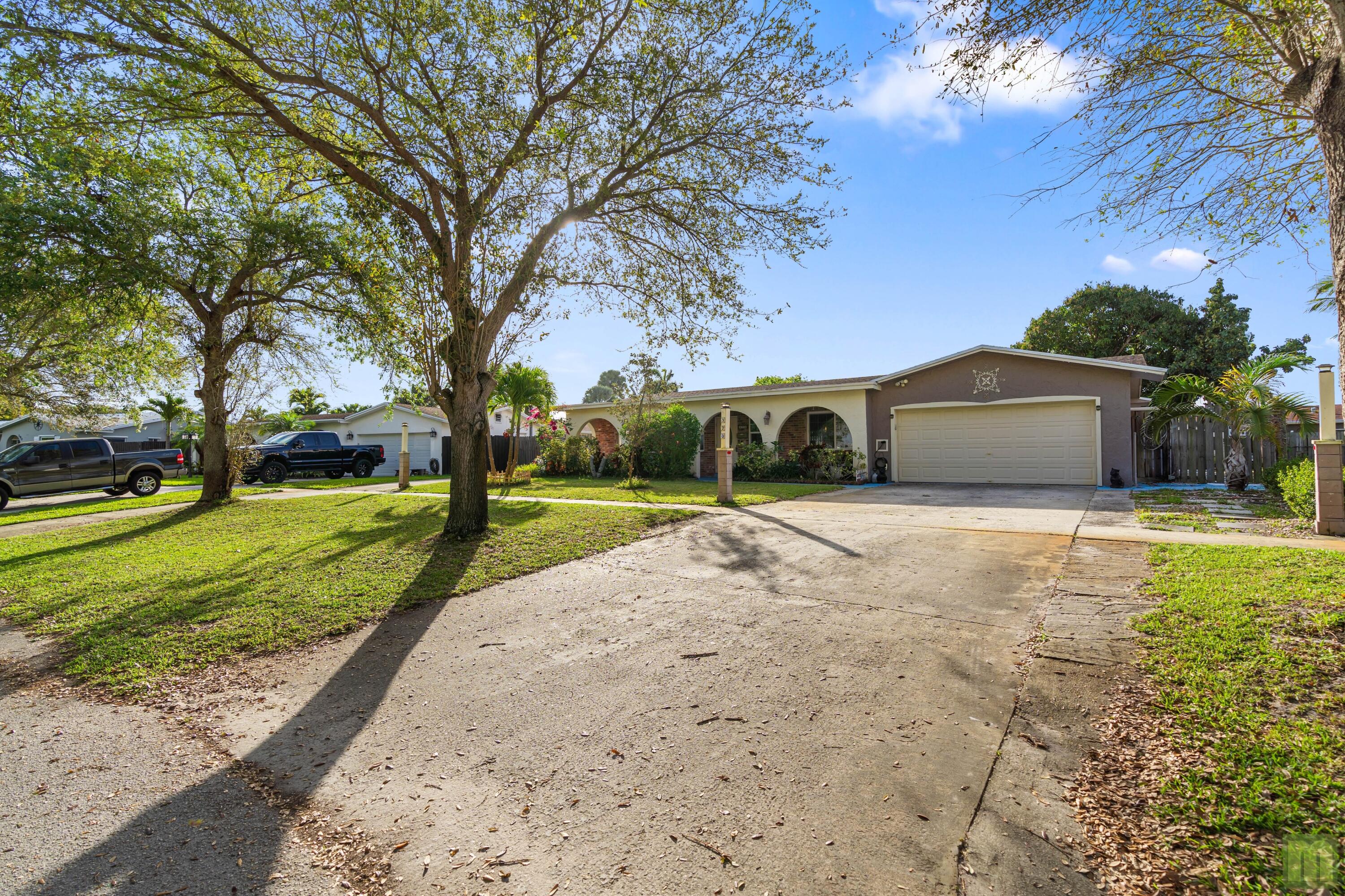 COCONUT CREEK 9TH SEC - Residential