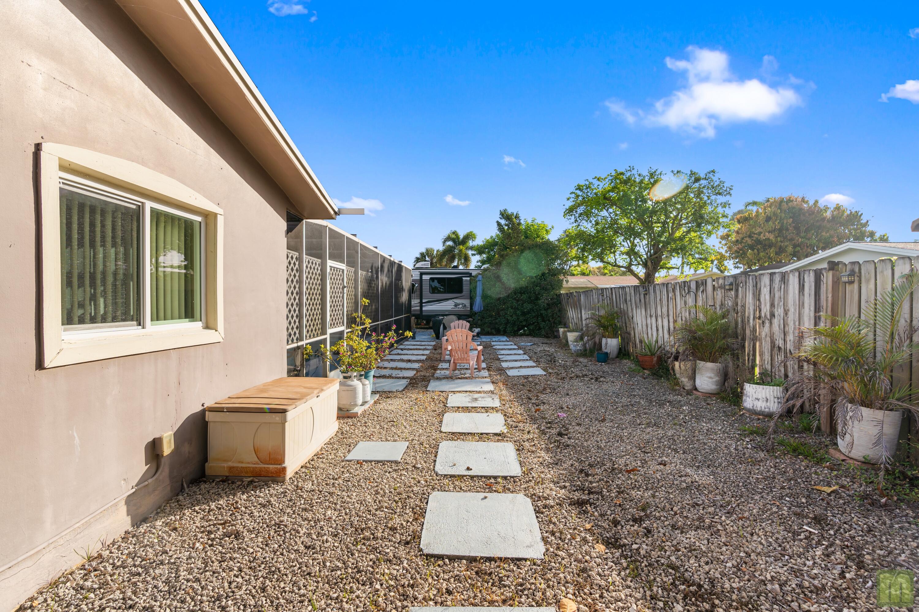 COCONUT CREEK 9TH SEC - Residential