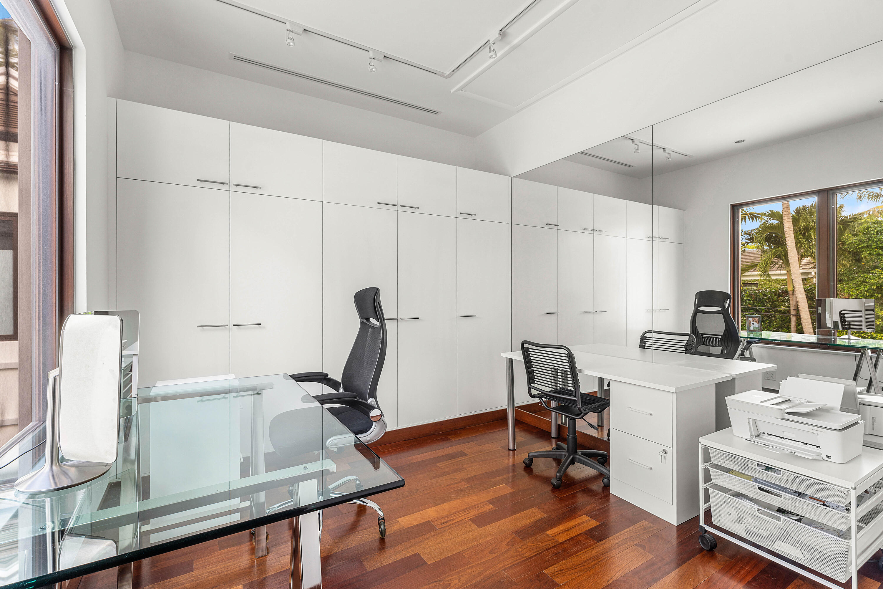 FLORAL PARK - Residential